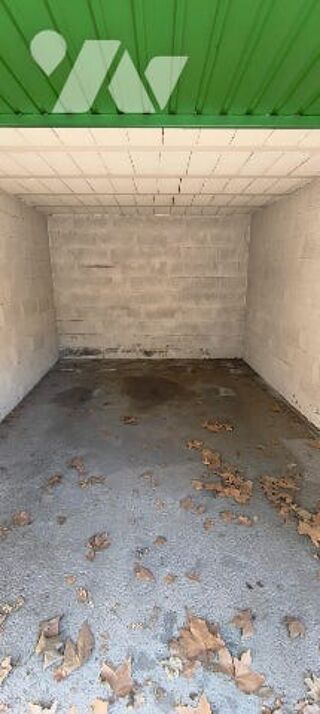 Vente Parking/Garage Deux garages fermés sur une parcelle unique situés sur la commune de PERTUIS, Pertuis