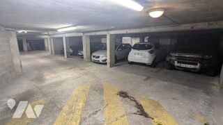  Parking / Garage � vendre 