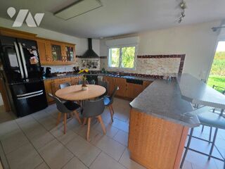  Maison  vendre 8 pices 186 m