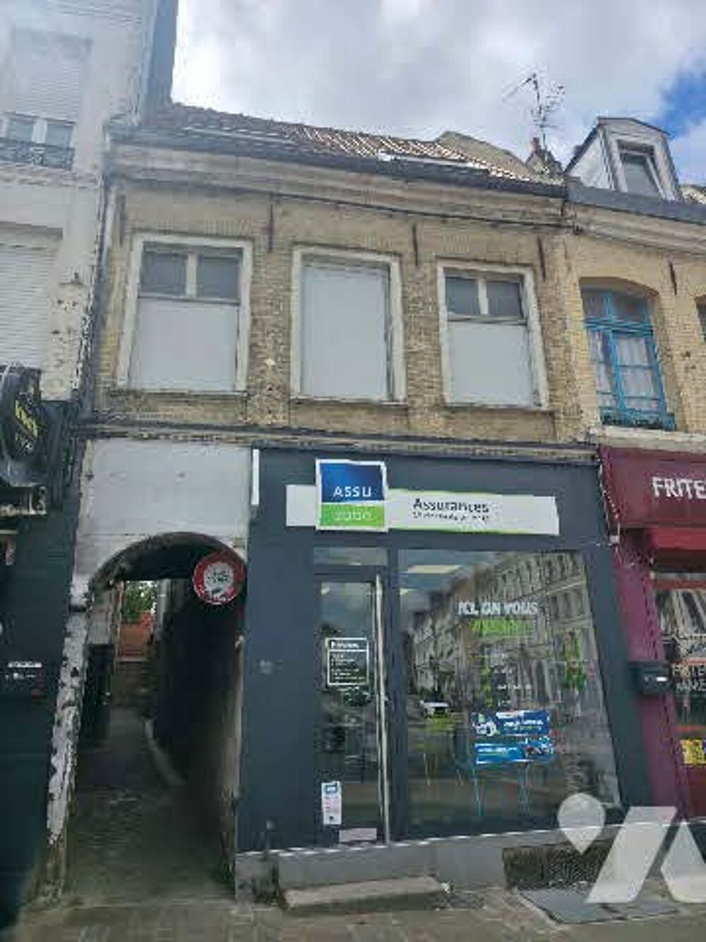 Vente Immeuble SAINT-OMER – CENTRE-VILLE – IMMEUBLE À RÉNOVER AVEC LOCAL PROFESSIONNEL LOUÉ Saint-omer