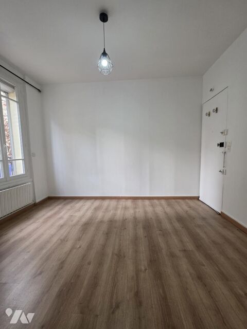   Malakoff - Centre Ville - Appartement en Rez de Chauss� avec cave Appartement - 2 pi�ce(s) - 29 m�