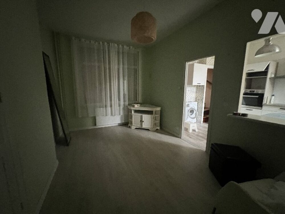 BEAUVAIS-VNI : maison 3 pièces avec cour et sous-sol.