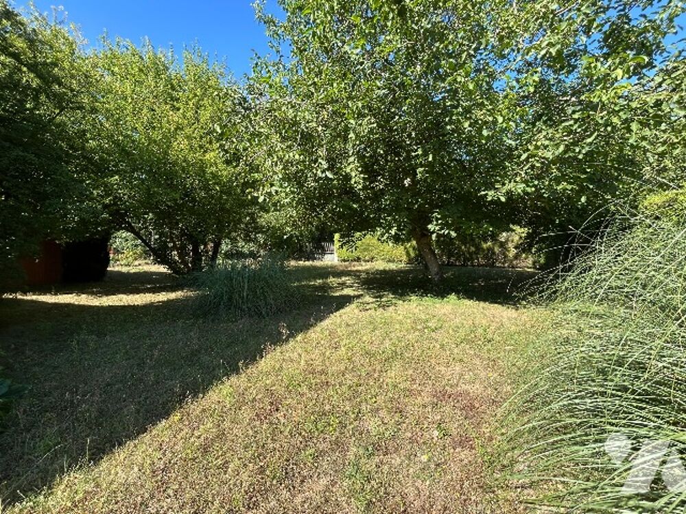 Vente Maison Charmante maison de village avec beau jardin sur 1165m² Guerbigny