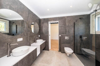  Maison � vendre 8 pi�ces 270 m�