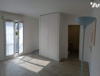  Appartement à louer 1 pièce 20 m²