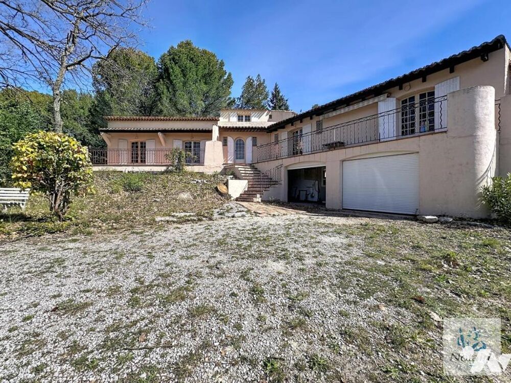 Maison 10 pièces 152 m² · à Éguilles · 152 m² · 690 000 €