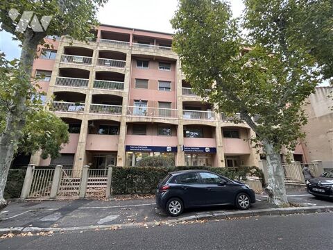   SALON DE PROVENCE (13300) � 21, Avenue Gaston Cabrier  UNE PIECE DE 27,66 m� ET ANNEXES Appartement - 1 pi�ce(s) - 28 m�