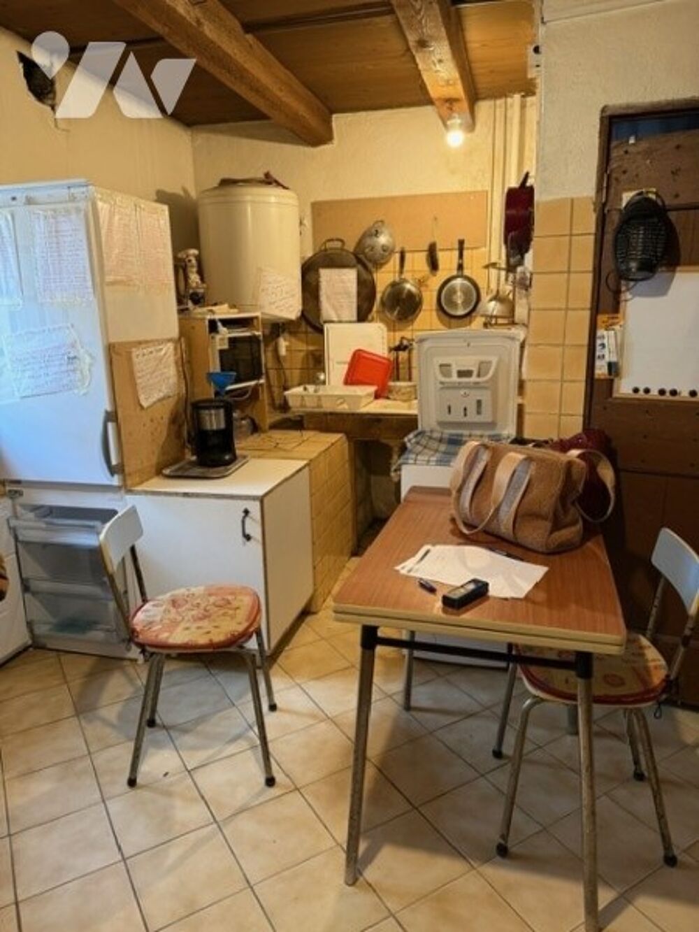 Vente Maison Maison village de 110 m² à fort potentiel, avec garage, véranda, dans hameau des Michels. Peynier