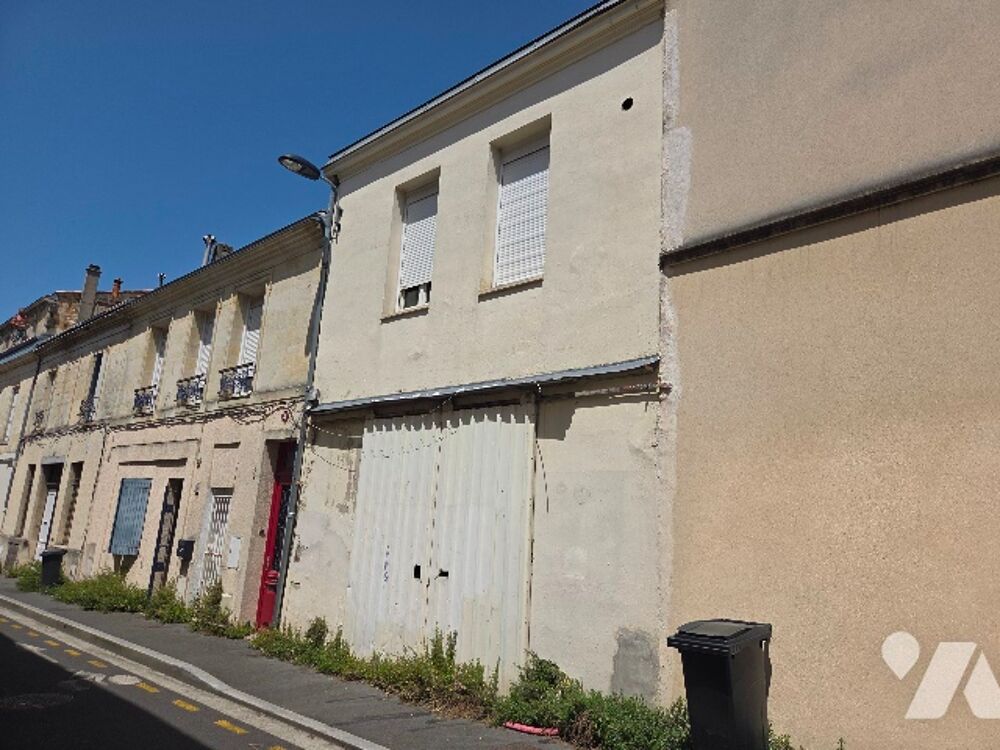 Quartier Saint-Genès - Immeuble en pierre à usage dhabitation et de commerce