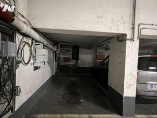  Parking / Garage  vendre 