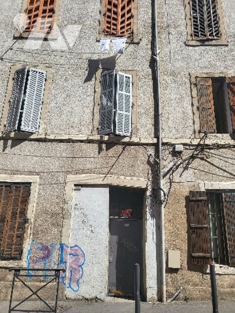 Vente Appartement VENTE EN IMMO INTERACTIF TYPE 2 EN BON  ETAT 36 RUE ORANGE  LOUE 500 EUROS PAR MOIS Marseille 3