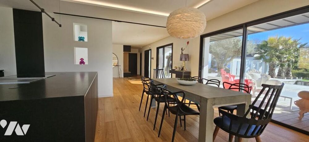 � vendre  Maison B�nodet (29950)