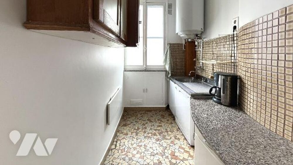 Vente Appartement Appartement de 49,11 m² dans le 15ème, 3 pièces + cave à deux pas du champ-de-mars au calme. Paris 15