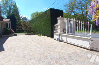  Maison à vendre 8 pièces 209 m²