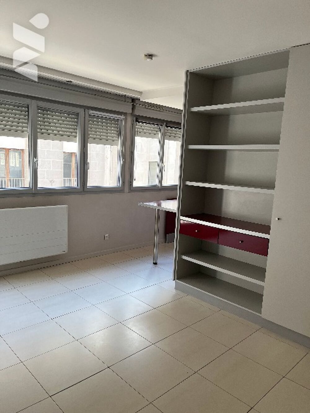 Vente Immeuble NANTES Centre, rue de la Verrerie. Immeuble comprenant 21 appartements +4 places de stationnements. Nantes