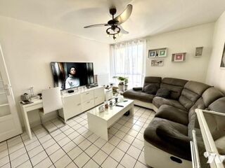  Appartement  vendre 4 pices 76 m