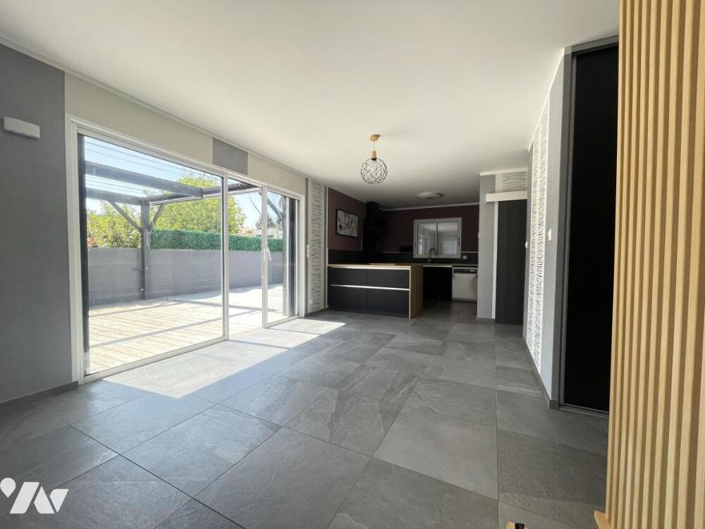Maison de plain pied T4 avec piscine