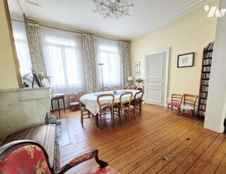  Maison � vendre 9 pi�ces 260 m�