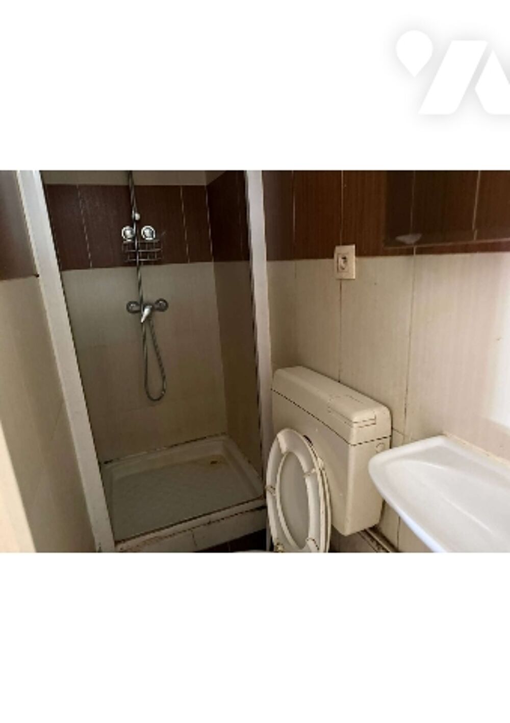 Vente Appartement Vente Notariale Interactive (VNI) – Studio 11,7 m² en RDC à Saint-Ouen, à rénover entièrement. Saint-ouen