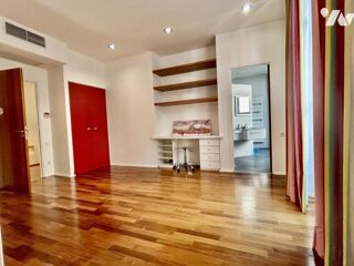  Appartement � vendre 4 pi�ces 181 m�