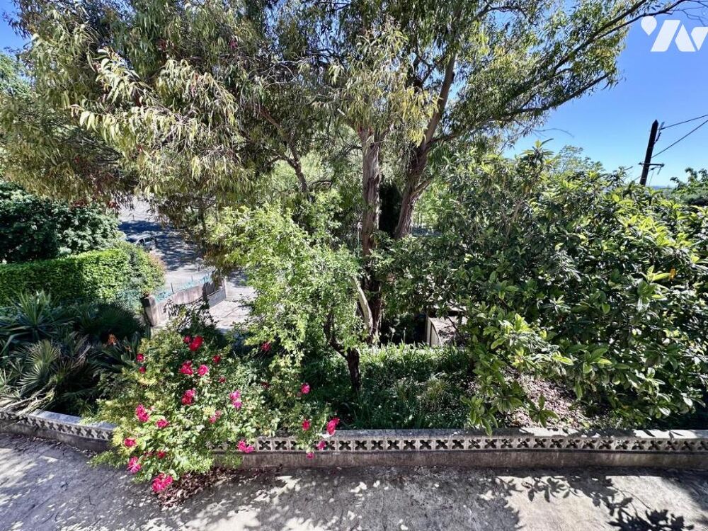 CHATEAUNEUF DE GRASSE - BELLE VILLA INDIVIDUELLE DE 144M²