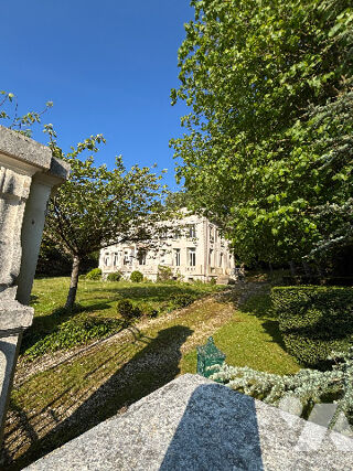  Maison à vendre 15 + pièces 450 m²