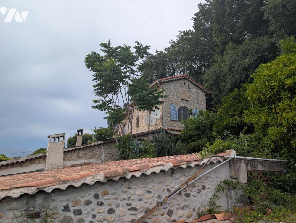 Maison 5 pièces 136 m² · à Cagnes-sur-Mer · 136 m² · 420 000 €