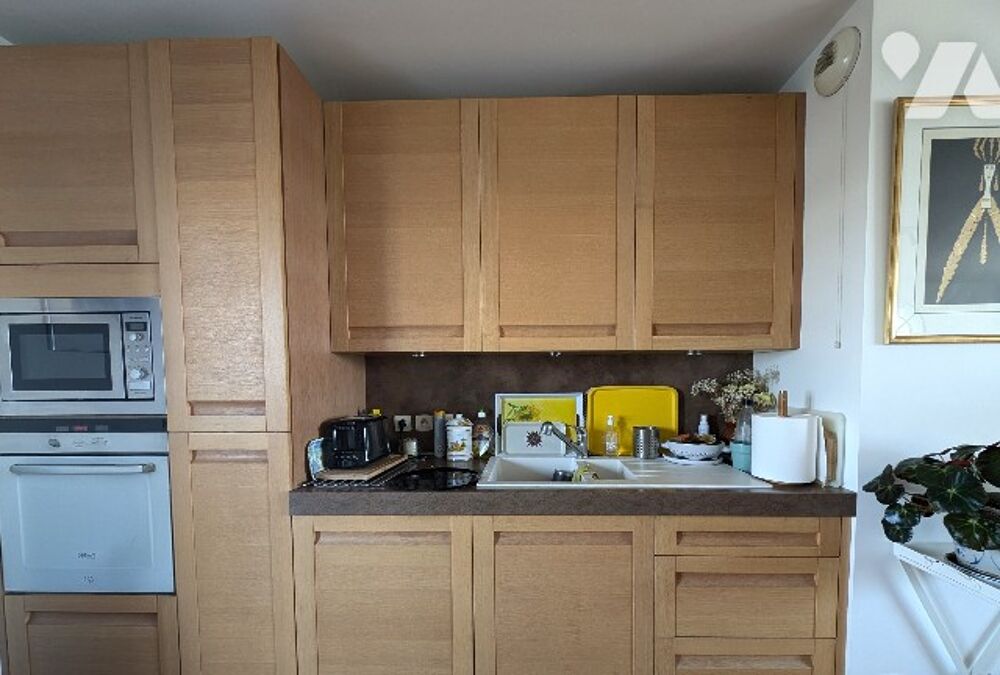 Duplex de 98 m² avec 2 terrasses de 36 m² et 2 garages double (4 places parking).