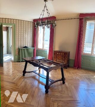 Vente Appartement Appart 114 m2 + dépendance + garage rue de L'Alma St-Etienne IMMO-INTEREACTIF prix départ : 99 000€ Saint-Étienne