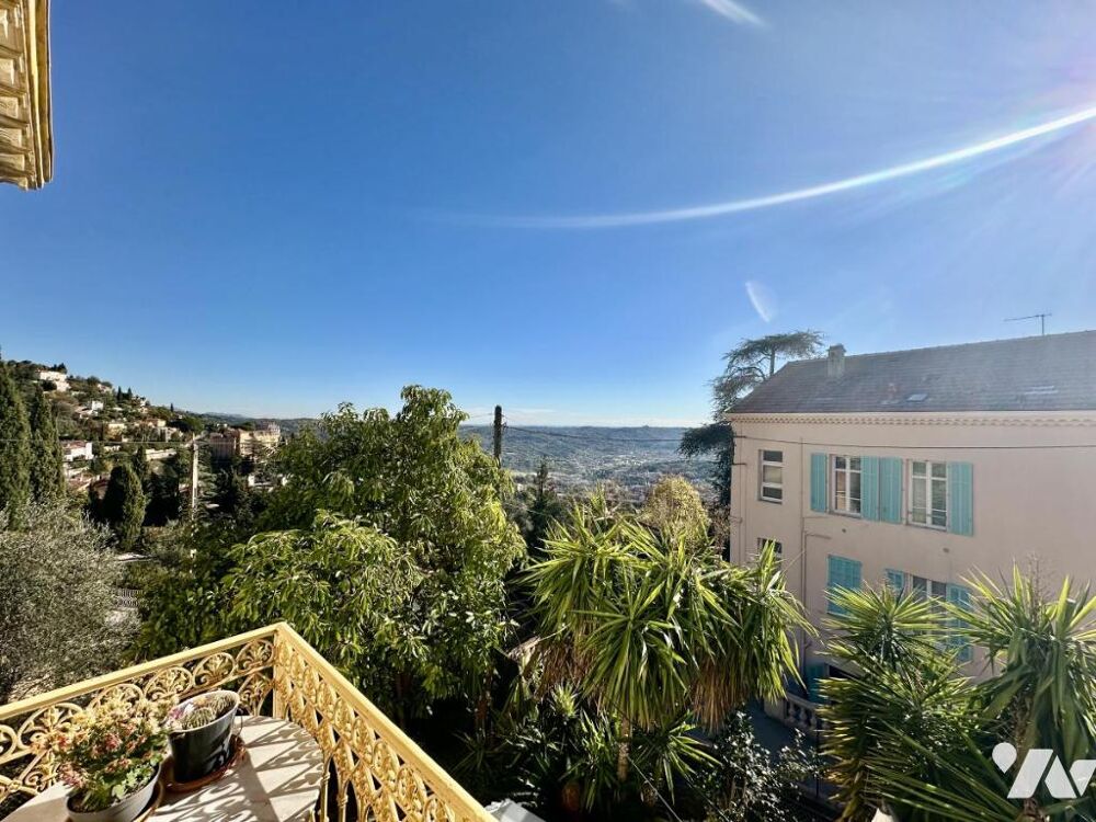 GRASSE - APPARTEMENT DE 66M² AVEC APERCU MER