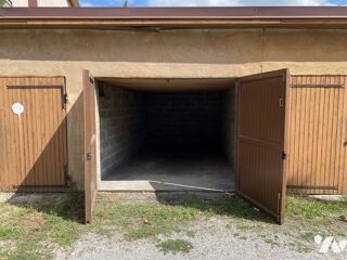  Parking / Garage à vendre 