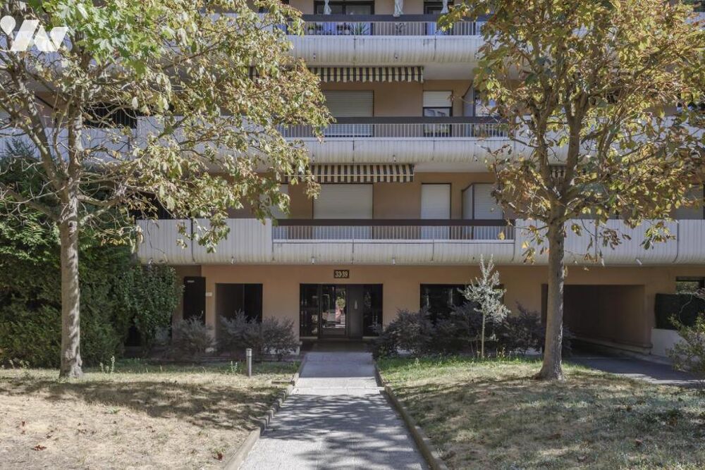 Vente Appartement Appartement de 65 m² à Colombes, comprenant trois pièces dont deux chambres. Colombes