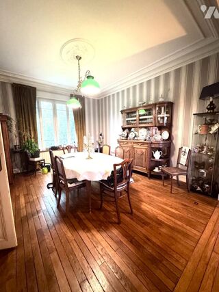  Maison à vendre 10 pièces 240 m²
