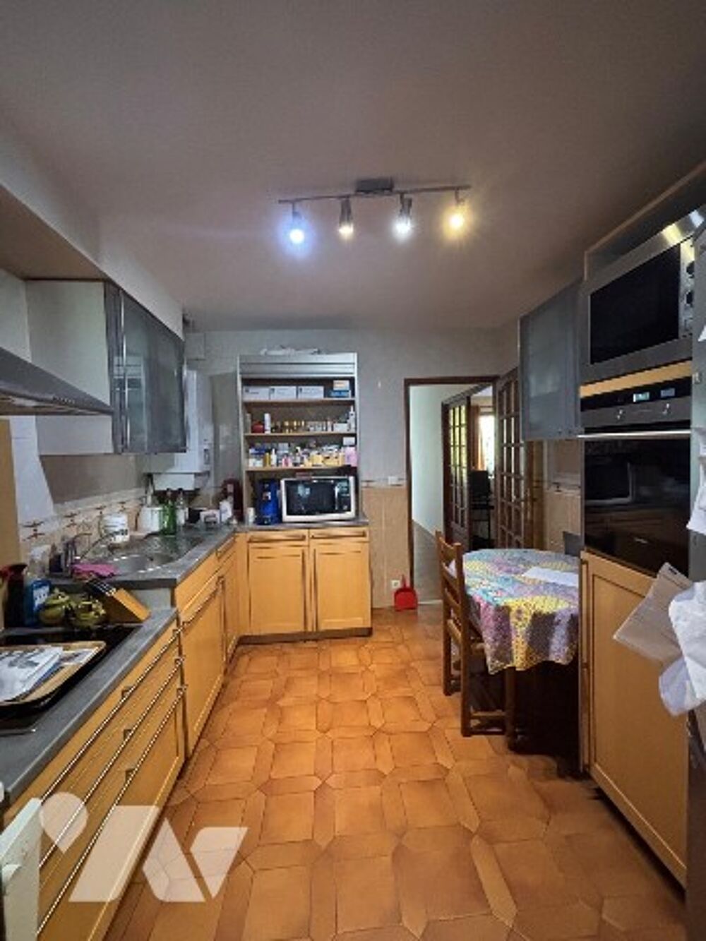 Vente Maison Maison familiale : 3 ch, salon spacieux, jardin et garage. Toulouse