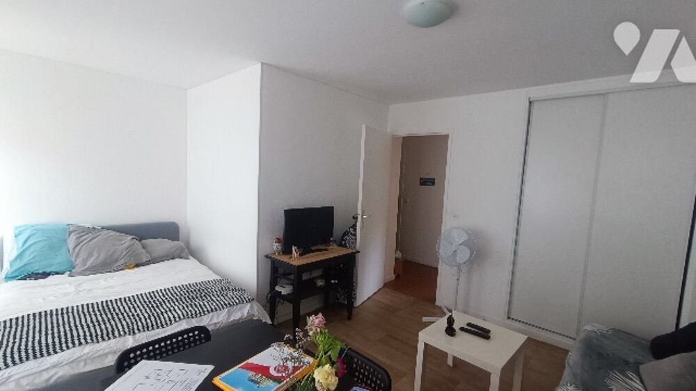 Investissement locatif - Montereau-Fault-Yonne, 15 mn gare SNCF, Appartement, de 30.83 m² vendu loué