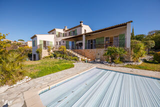  Maison � vendre 8 pi�ces 237 m�