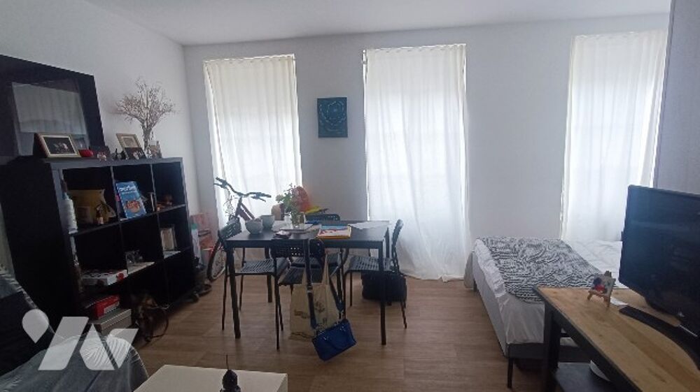 Investissement locatif - Montereau-Fault-Yonne, 15 mn gare SNCF, Appartement, de 30.83 m² vendu loué