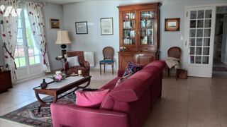  Maison � vendre 5 pi�ces 219 m�