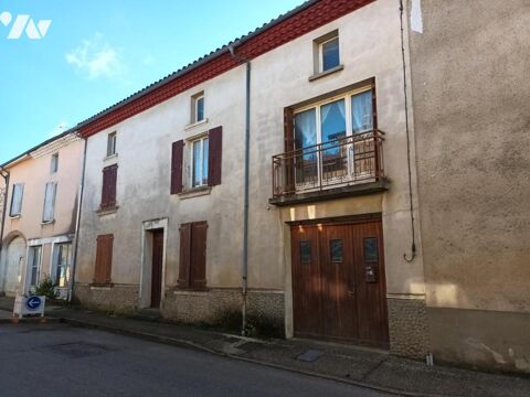   Maison d'habitation sur deux niveaux avec d�pendances Maison - 6 pi�ce(s) - 136 m�