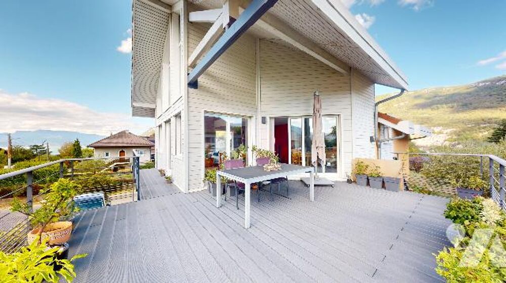 Vente Maison BRISON-SAINT-INNOCENT – MAISON D'ARCHITECTE AVEC VUE EXCEPTIONNELLE SUR LE LAC Brison-saint-innocent