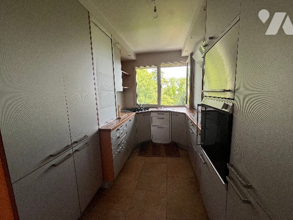 Vente Appartement Cote Fleurie, Vue exceptionnelle sur la Loire, Appartement de 102m2 avec garage double. Tours