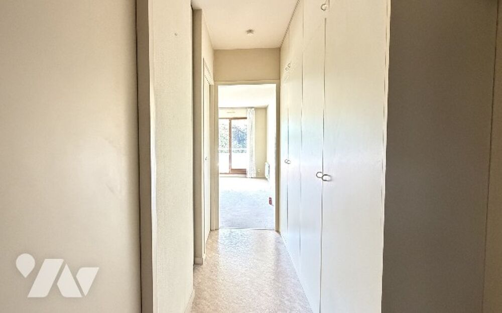 Vente Appartement Résidence services « Les Jardins d'Arcadie » Studio de 31m² au 1er étage avec cave et parking Annecy