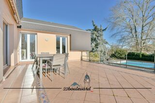  Maison � vendre 6 pi�ces 213 m�