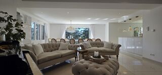  Maison  vendre 8 pices 200 m