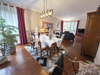  Maison � vendre 9 pi�ces 281 m�