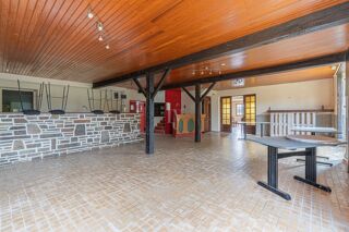  Maison � vendre 9 pi�ces 360 m�