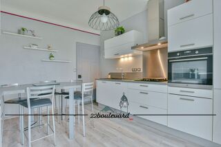  Maison  vendre 6 pices 151 m