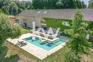  Villa  vendre 12 pices 370 m