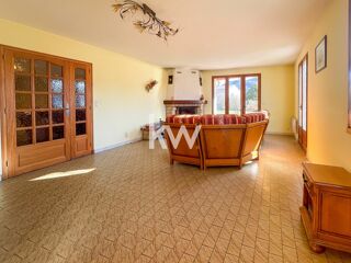  Maison  vendre 4 pices 161 m