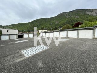  Parking / Garage  vendre 1507 m La tronche